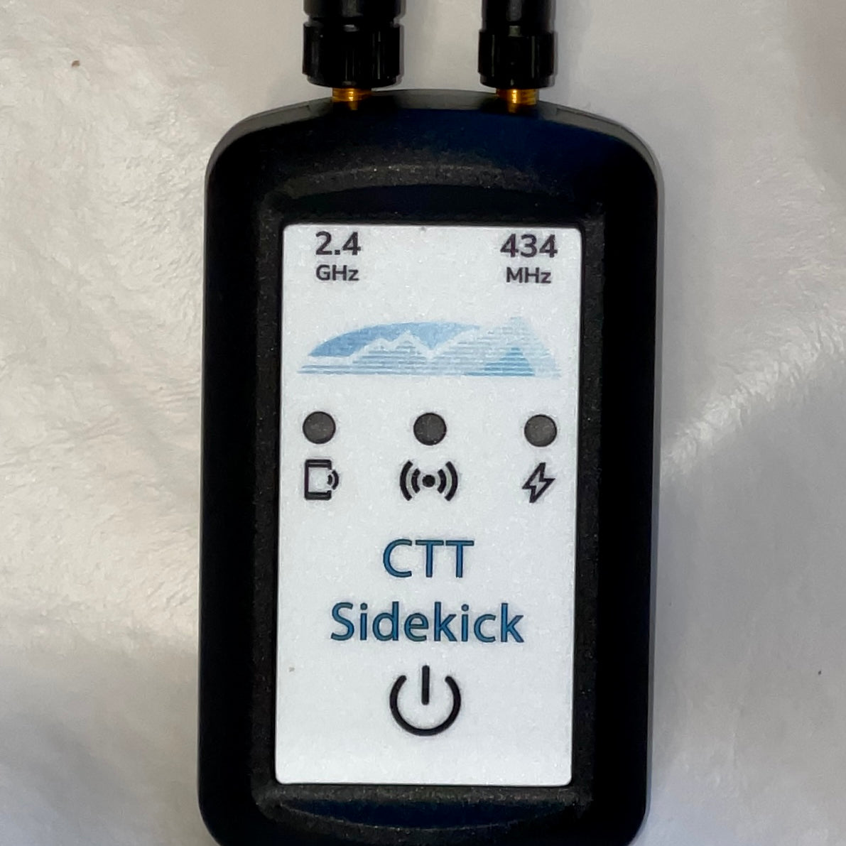 CTT Sidekick Module with both 2.4GHz and 434MHz omni antennas attached